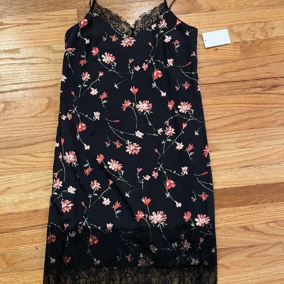 chelsea28 black dress